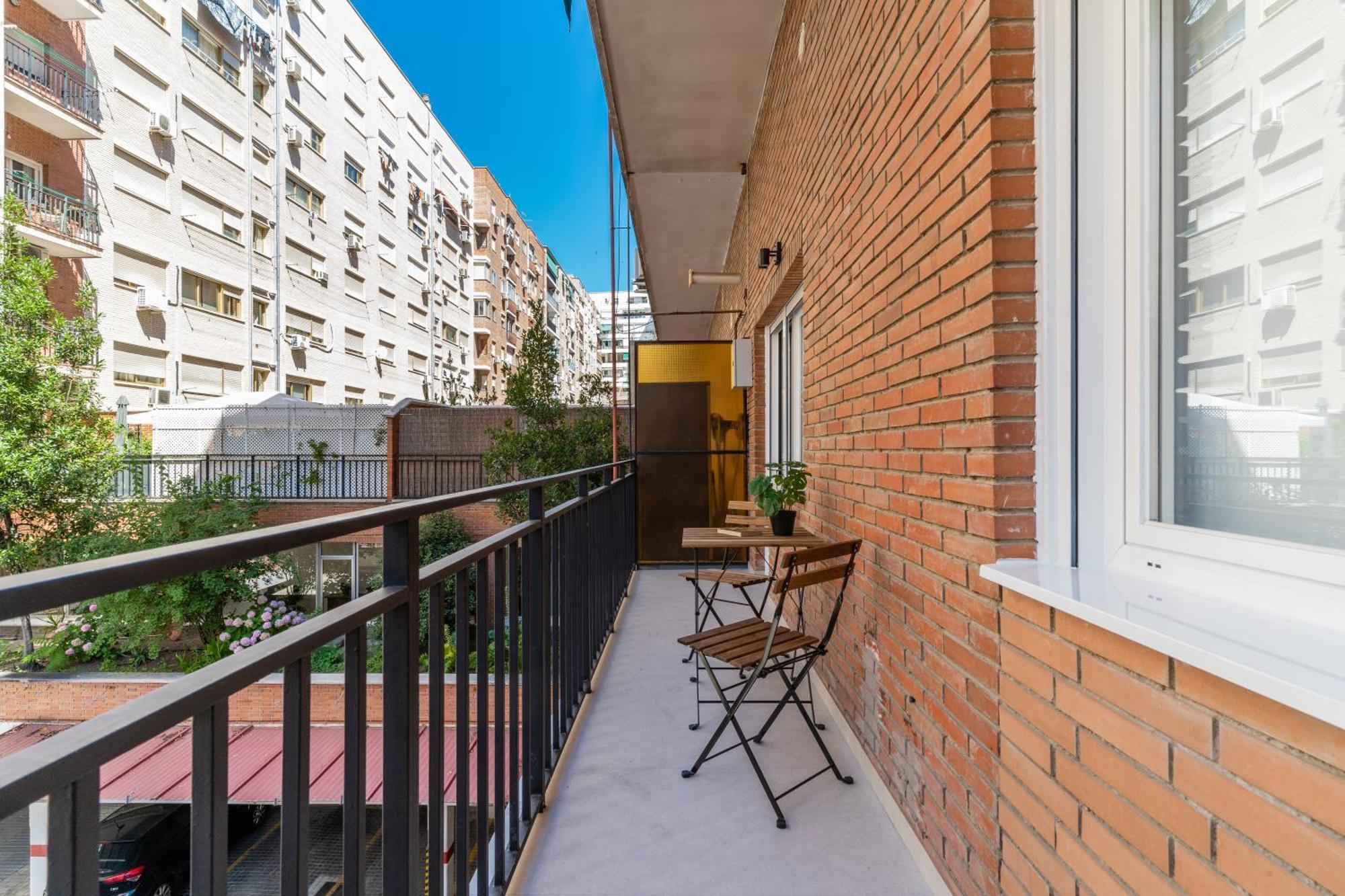 Laurel-Mintystay Apartments Madrid Exterior photo